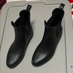 Black women’s Chelsea Boots